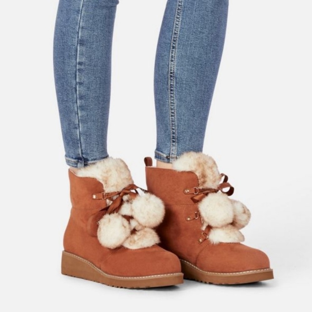 NWT Faux Fur Lined Cognac Bootie